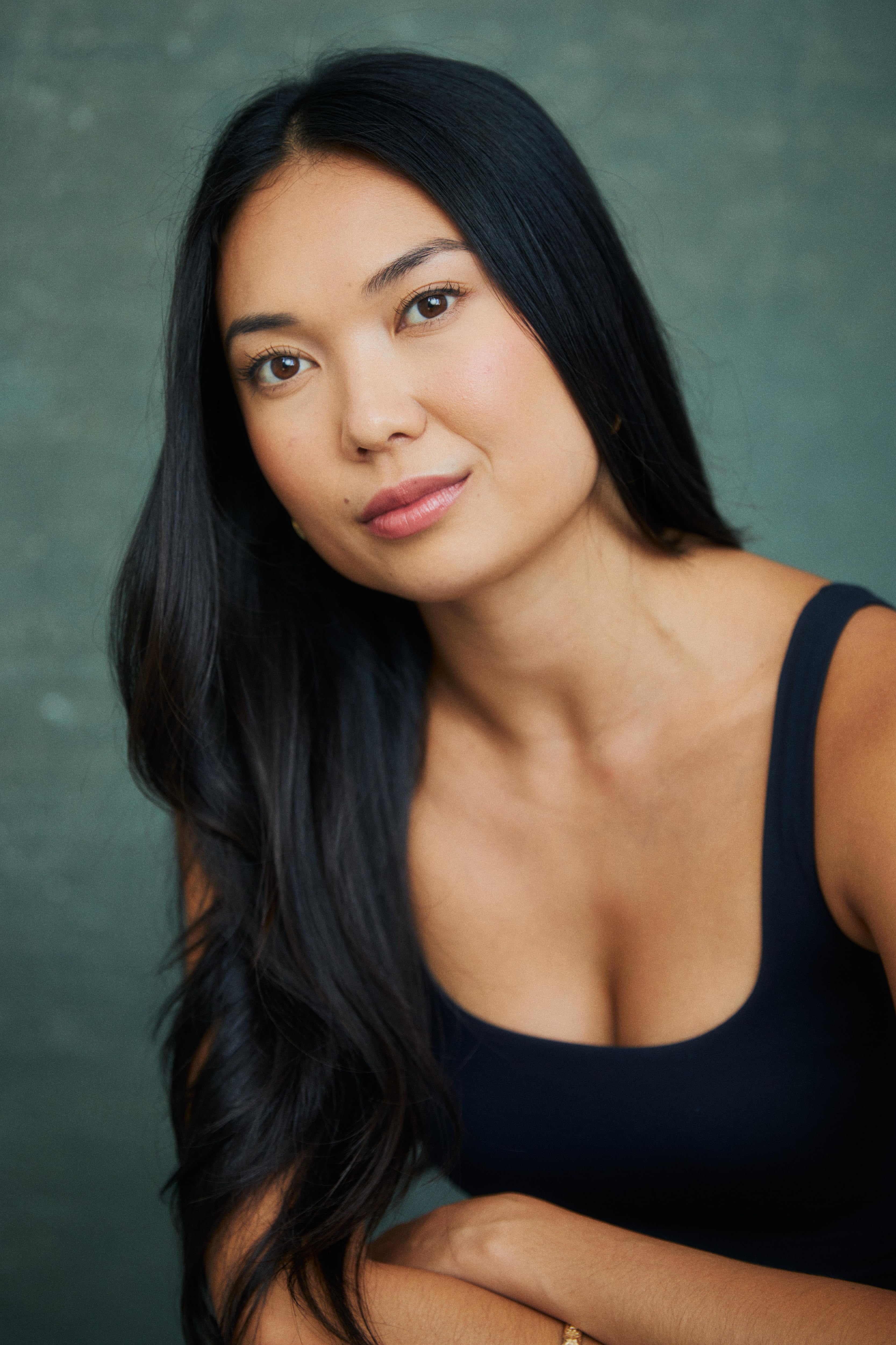 actor Allison Chu large photo