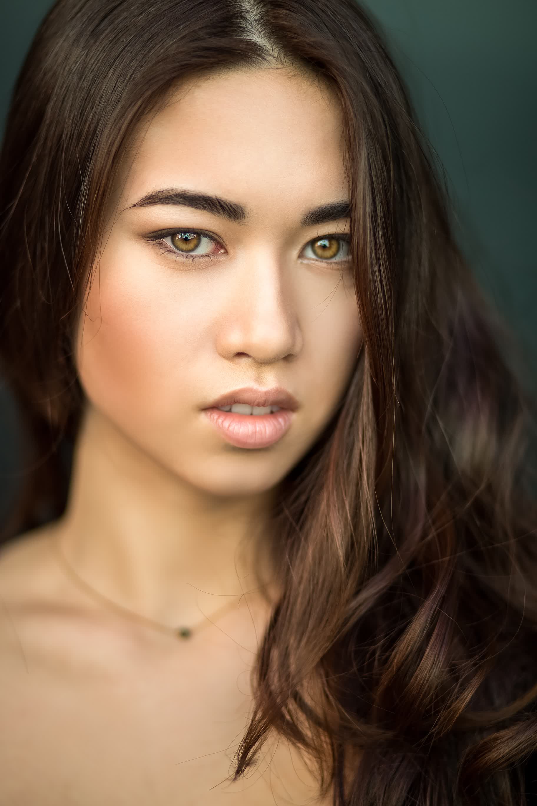 actor Arden Belle large photo