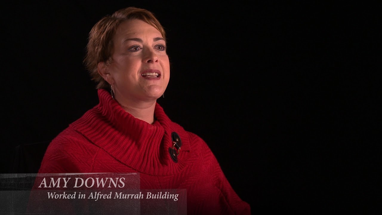 actor Amy Downs large photo