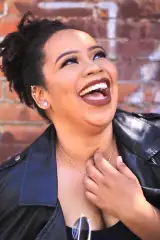 Muriel Lomadilla