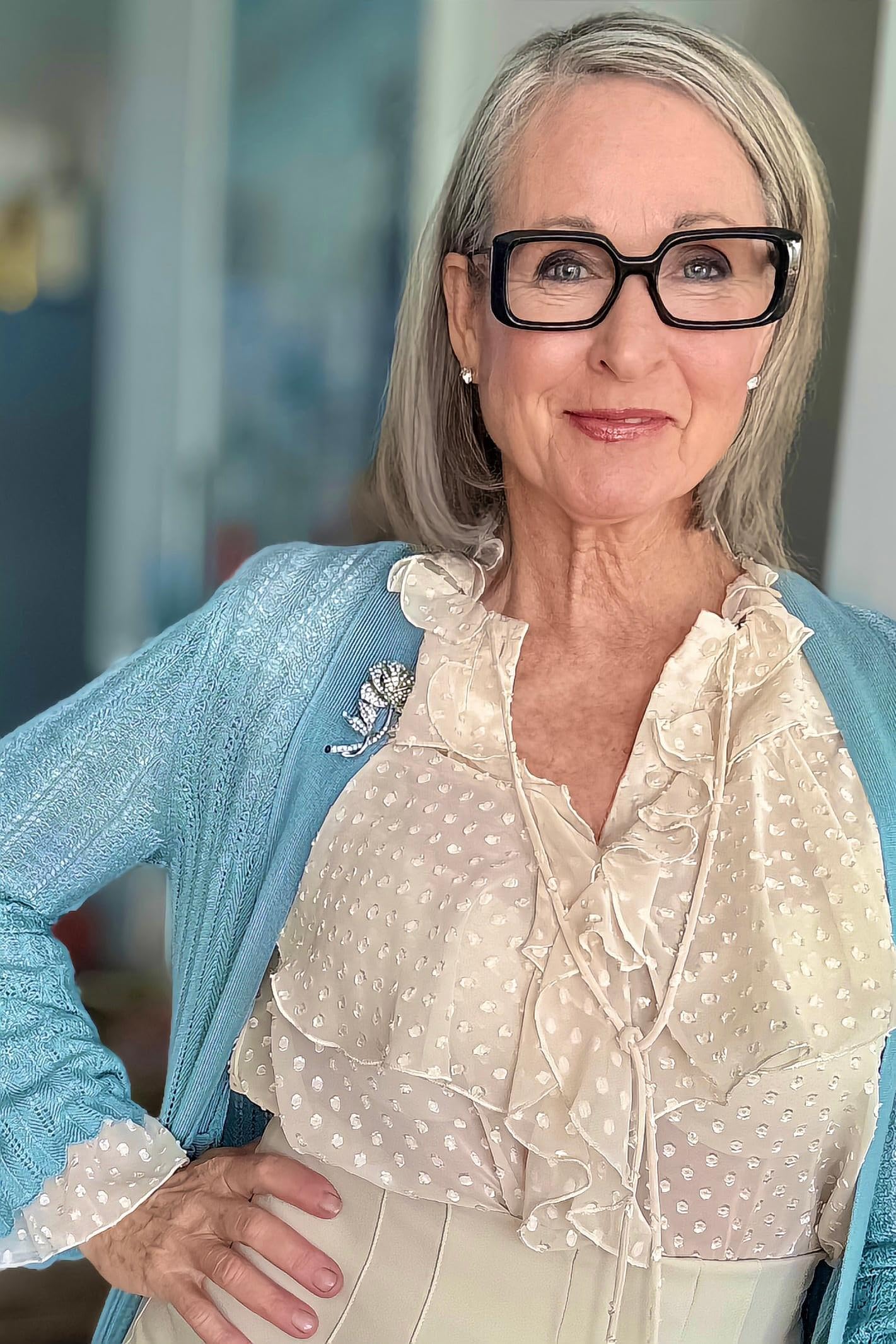 actor Lindsay McGrail large photo