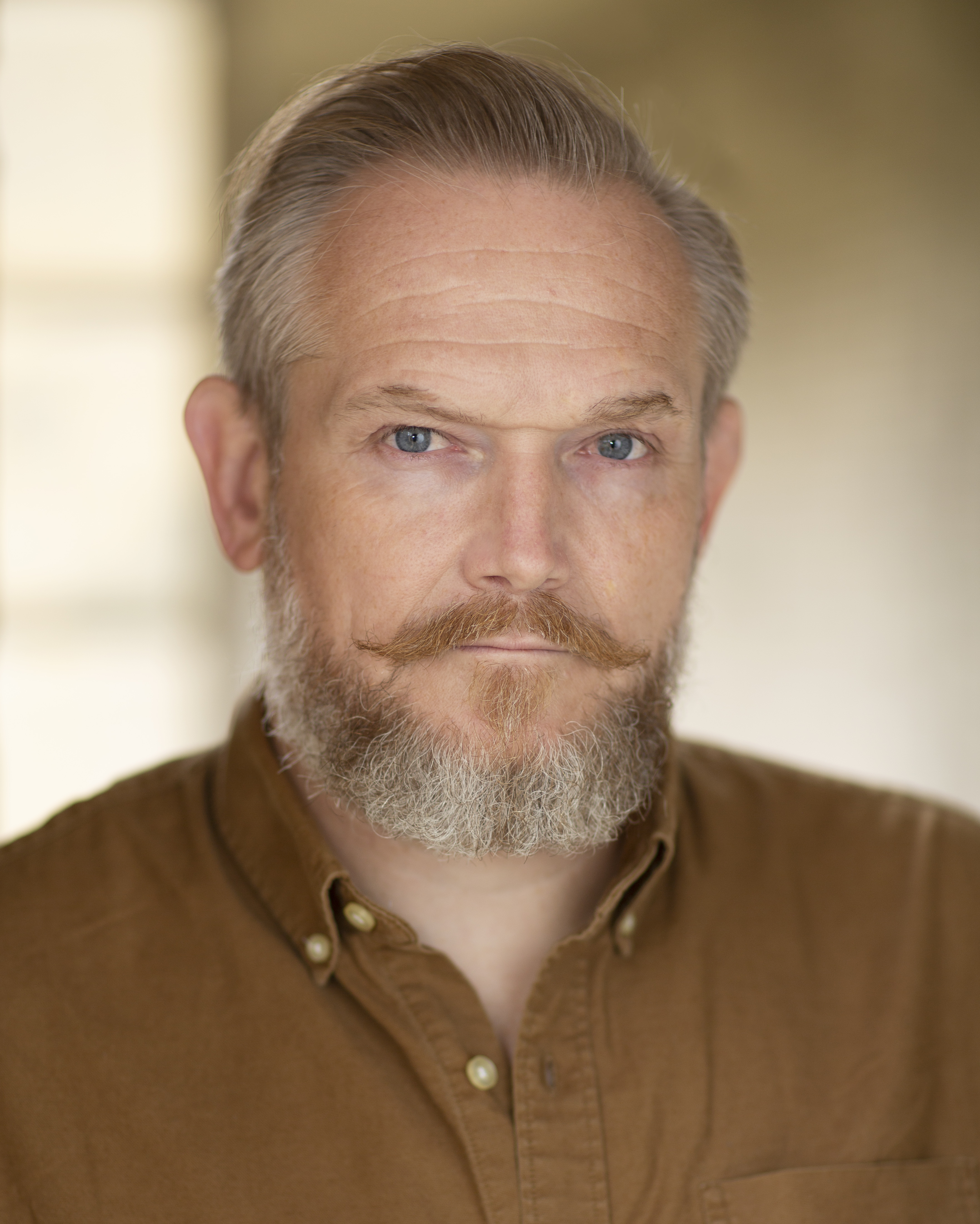 actor Steevan Glover large photo