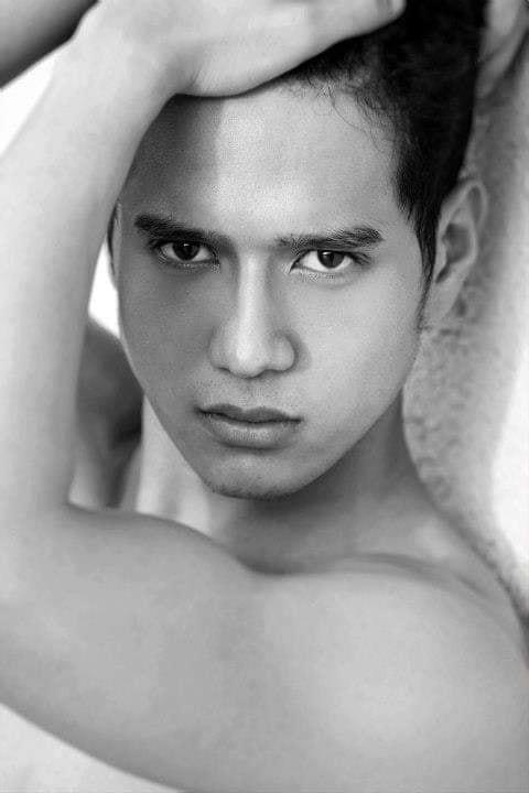 actor Francis Lopez large photo