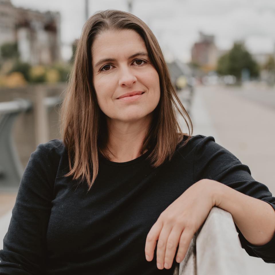 actor Édith Lemay large photo