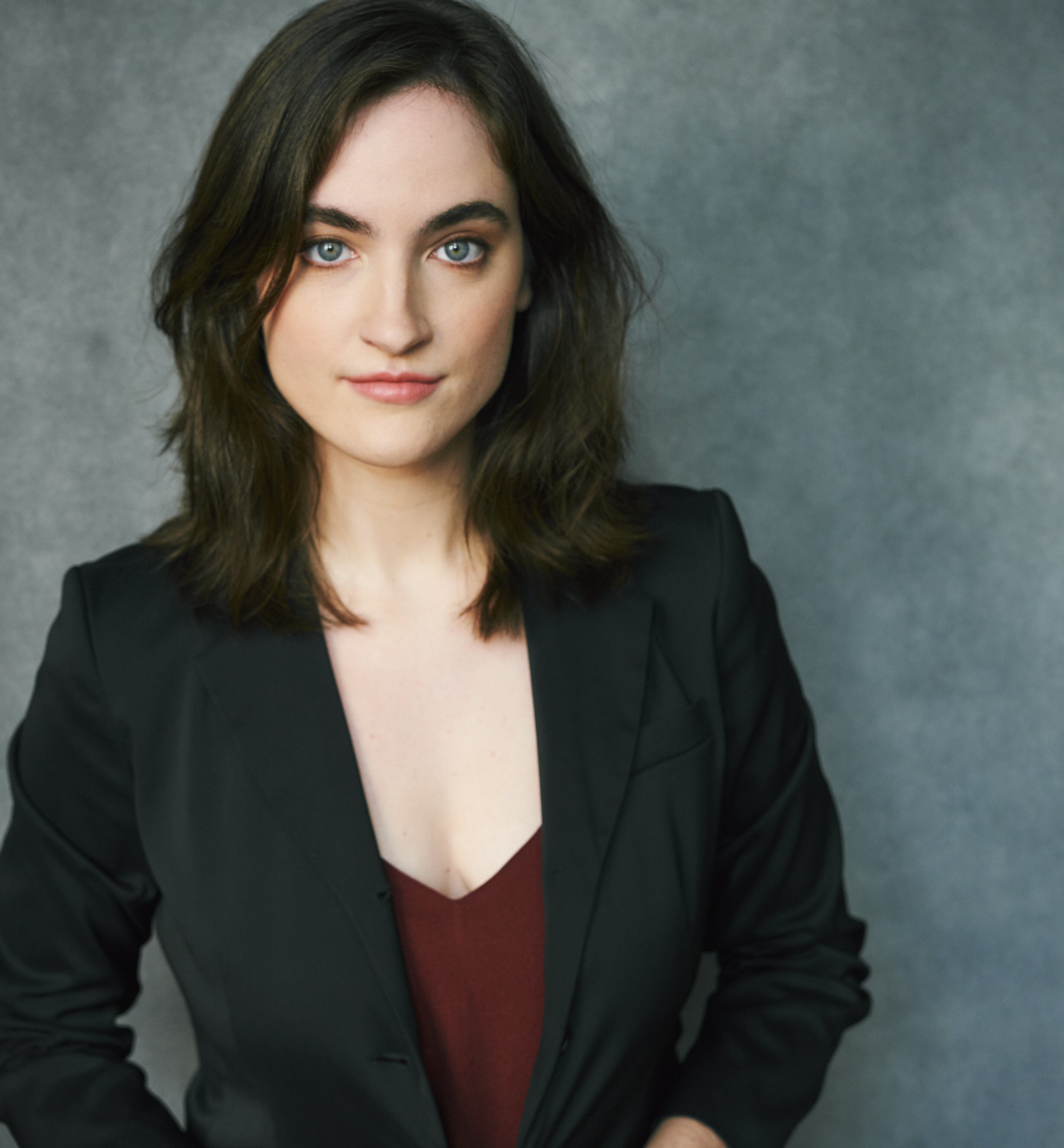 actor Lauren Finley large photo