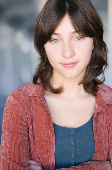 actor Adrianna Acevedo large photo