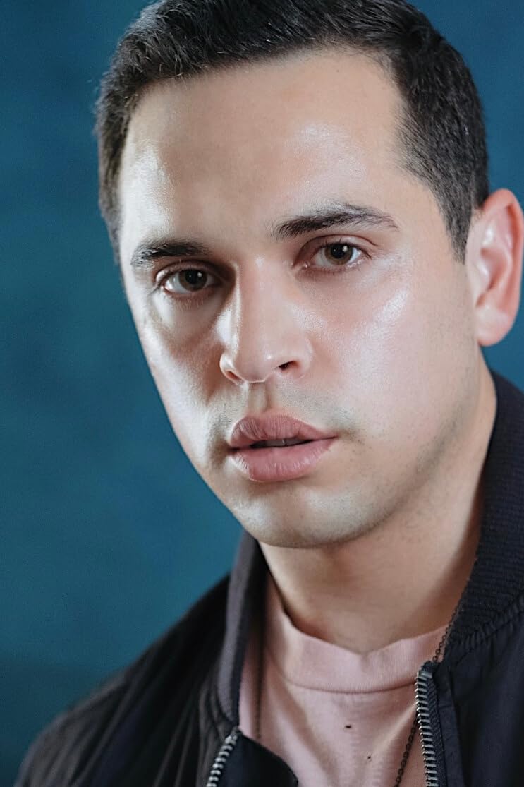 actor Justin Alexander Rodriguez large photo