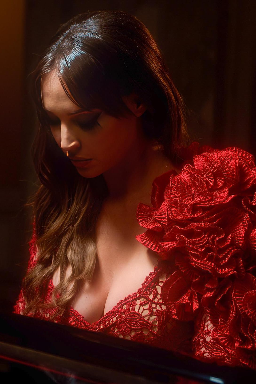 actor Christina Mani large photo