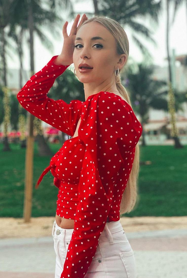 actor Yara Zaya large photo