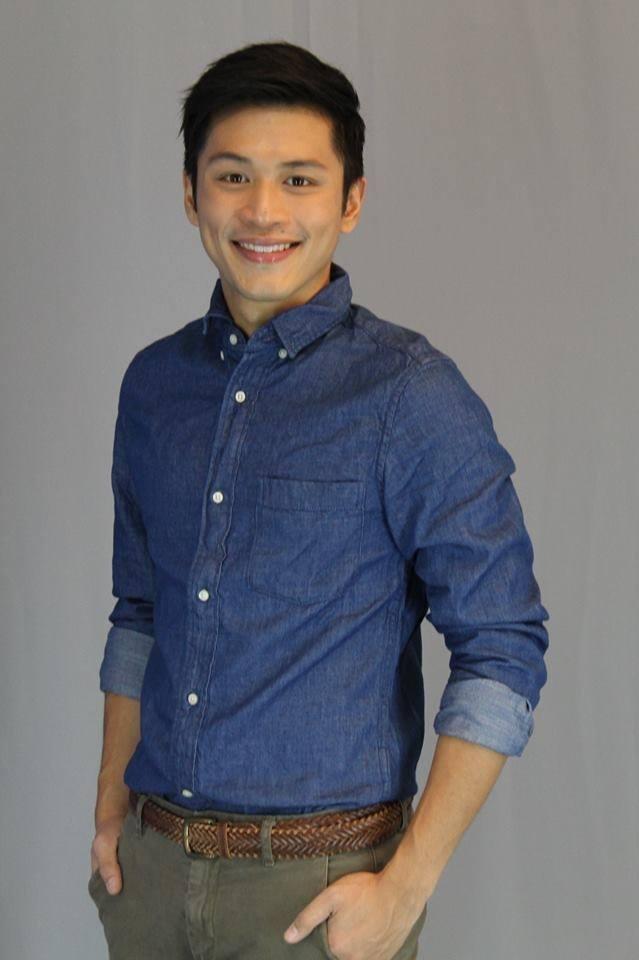 actor Carlo Cruz large photo