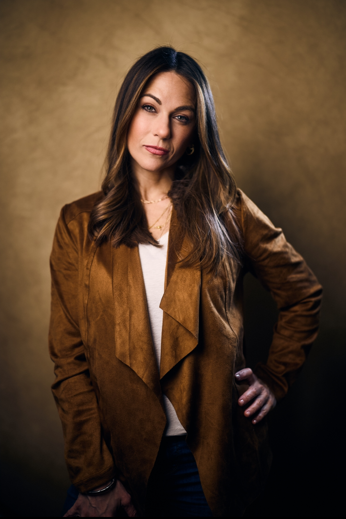 actor Annie Picard large photo