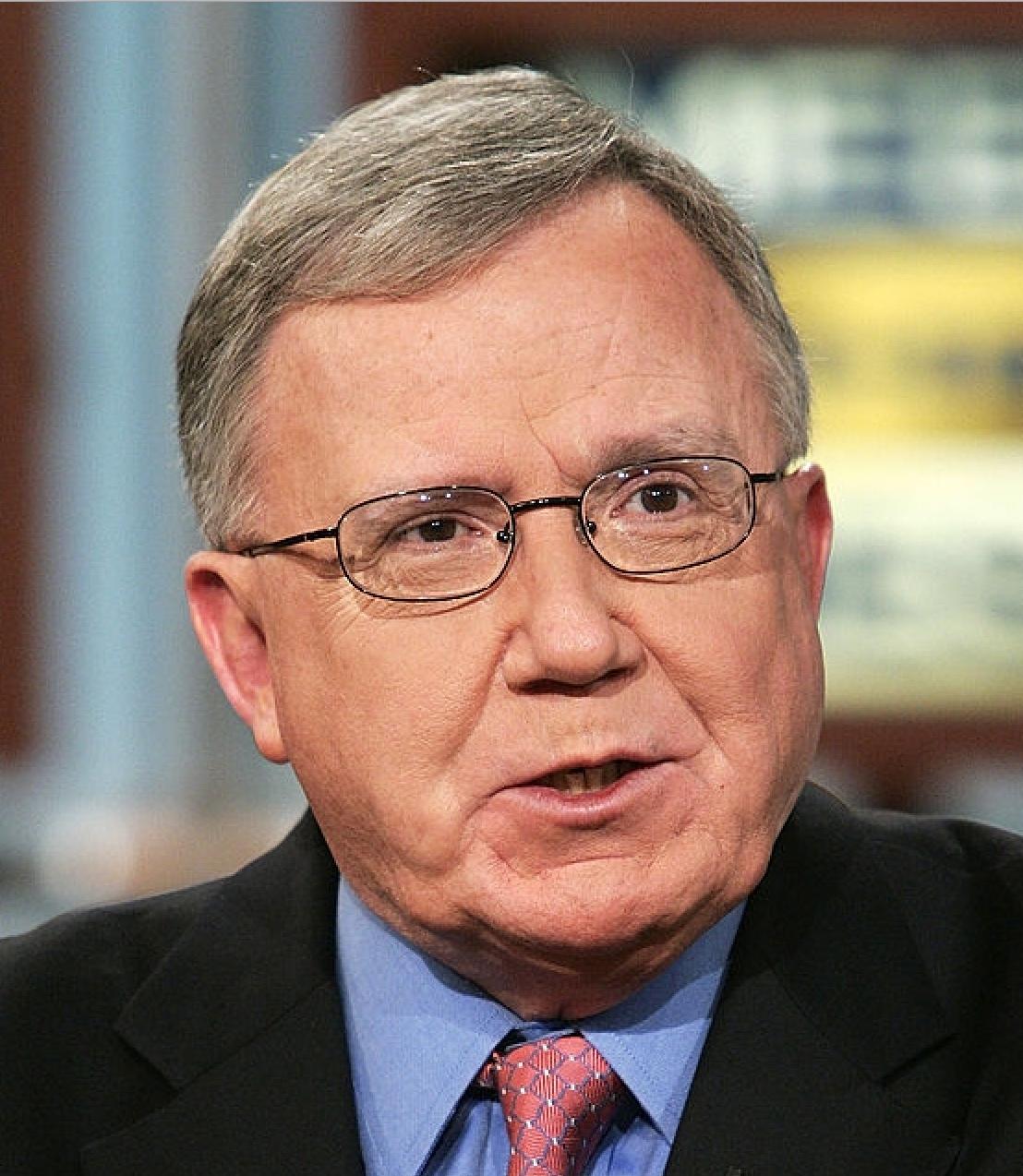 actor Gary Schroen large photo