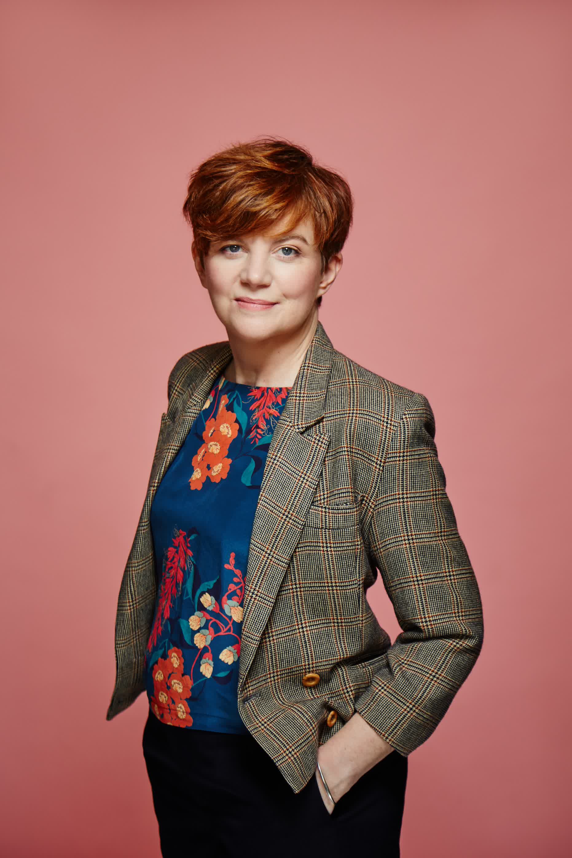 actor Sofya Gollan large photo