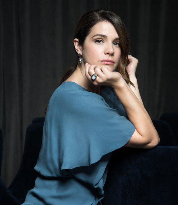 actor Ivana Roscic large photo