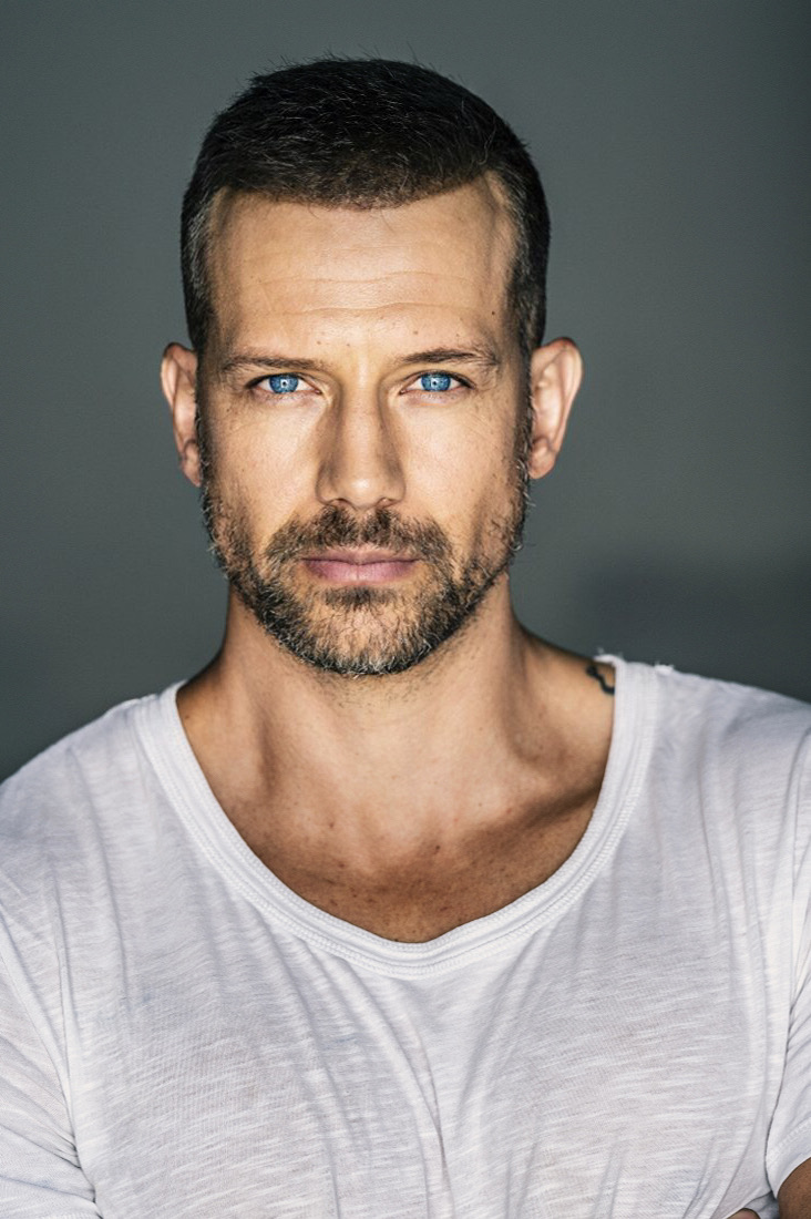 actor Jonathan Boynton-Lee large photo