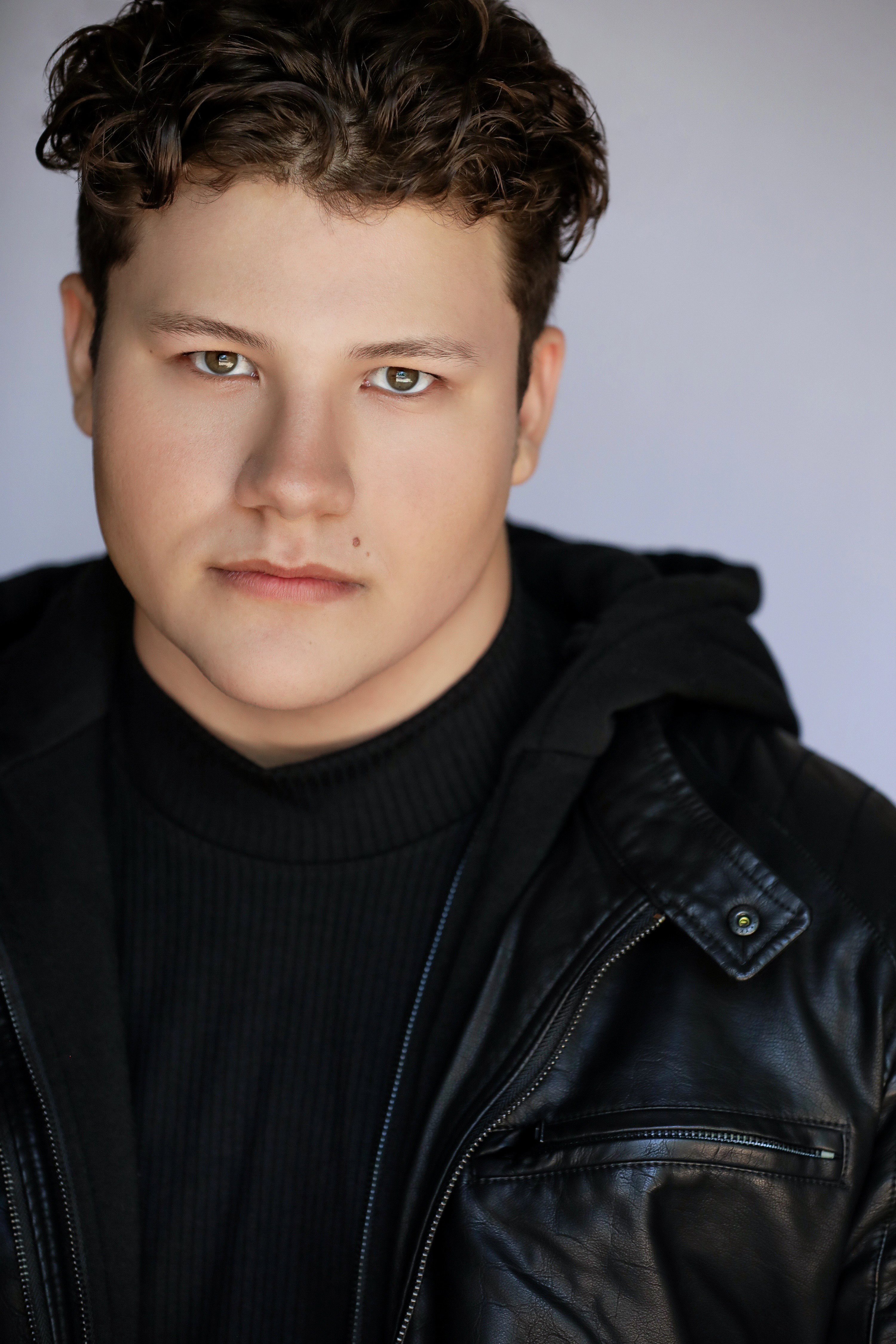 actor Maximo Salas large photo