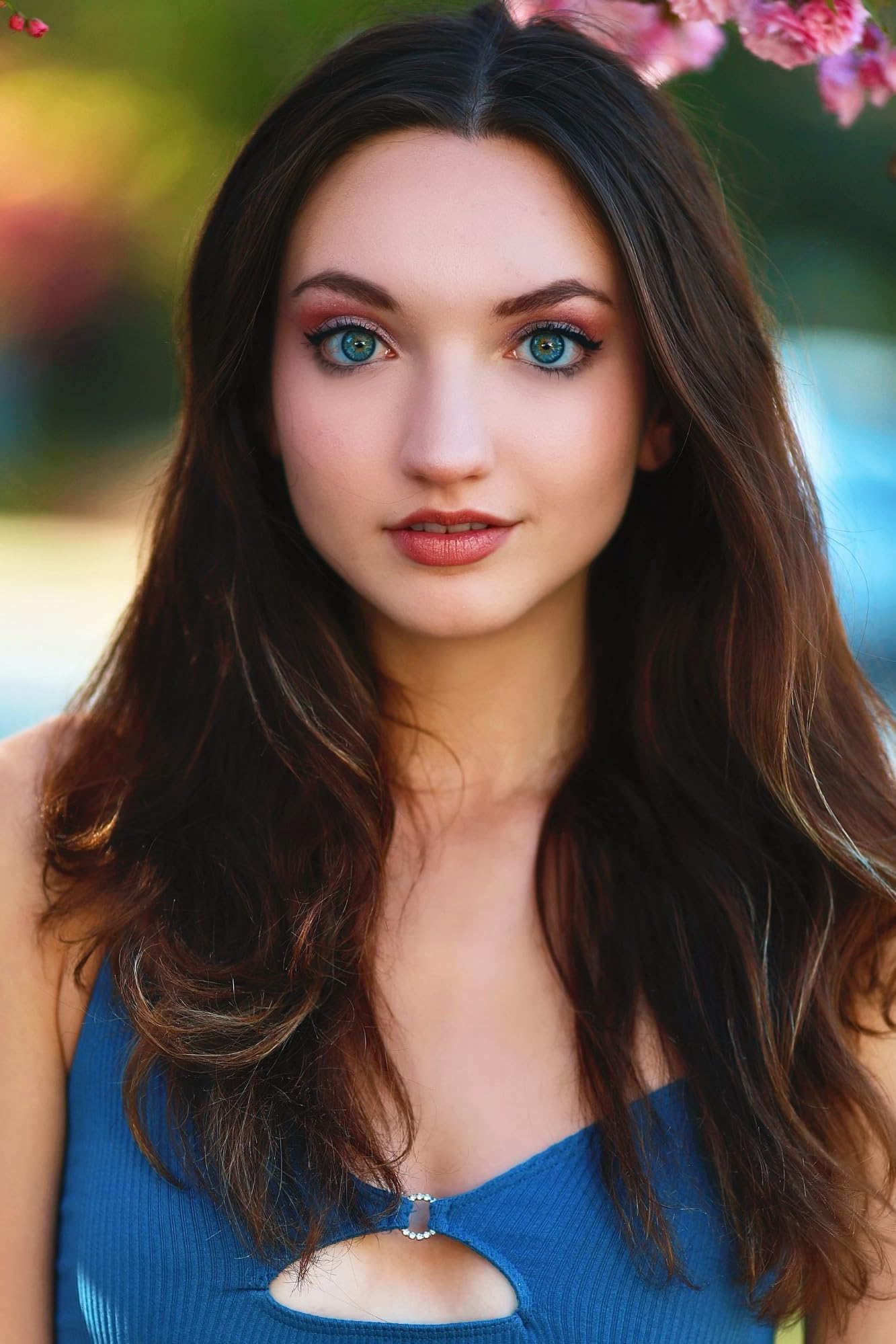 actor Angelina David large photo