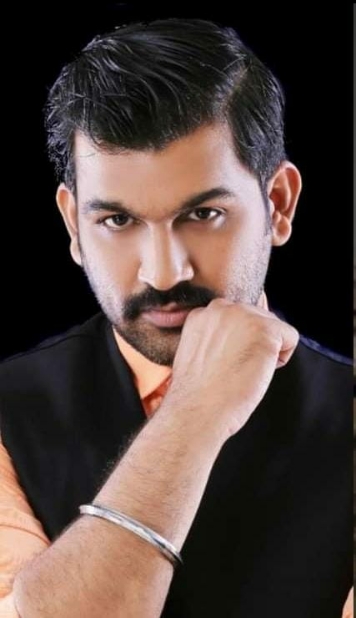 actor Digpal Lanjekar large photo