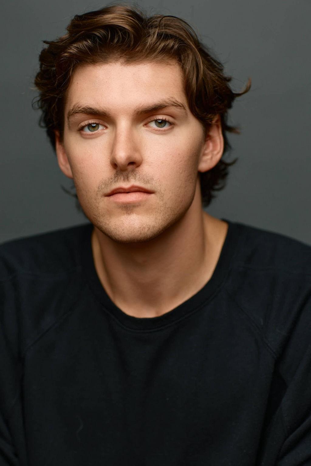 actor Ryan Watson Henderson large photo