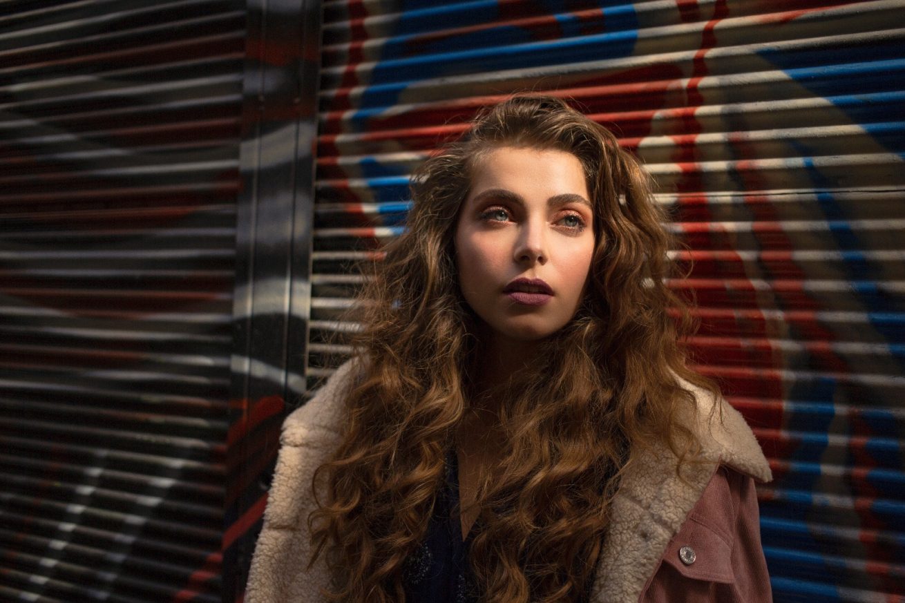 actor Ilay Erkök large photo