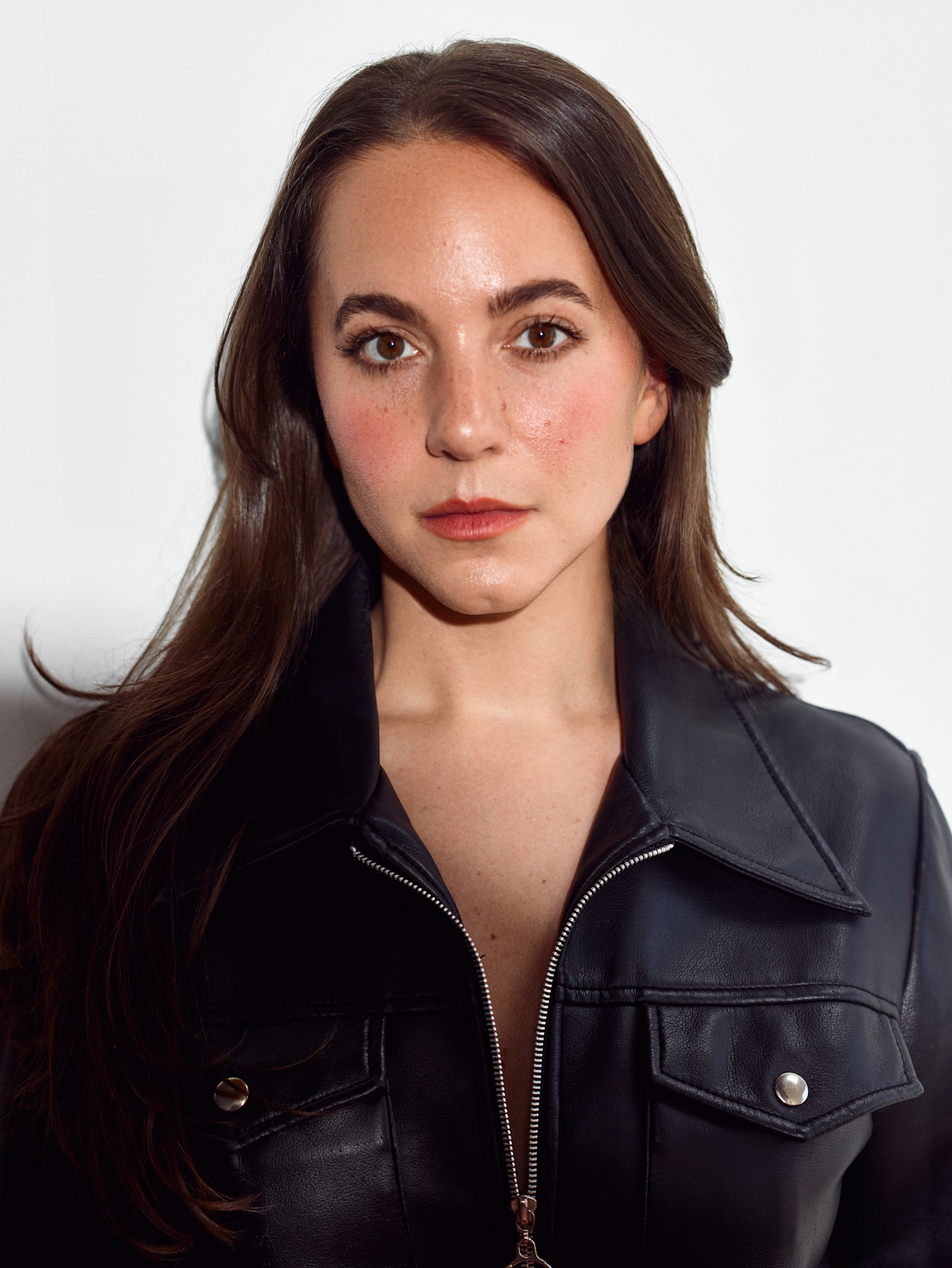 actor Caroline Gottlieb large photo