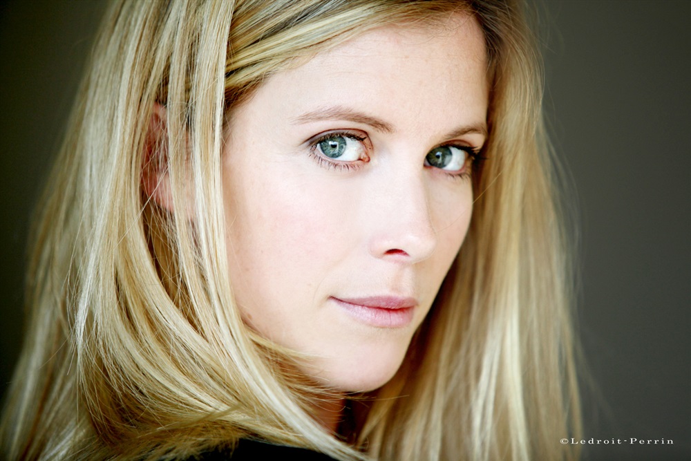 actor Audrey Looten large photo