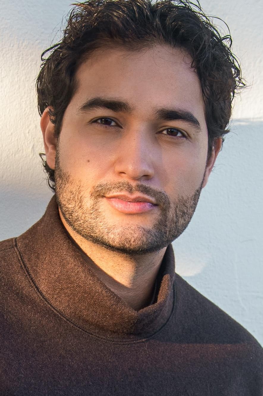 actor Teo Santos large photo