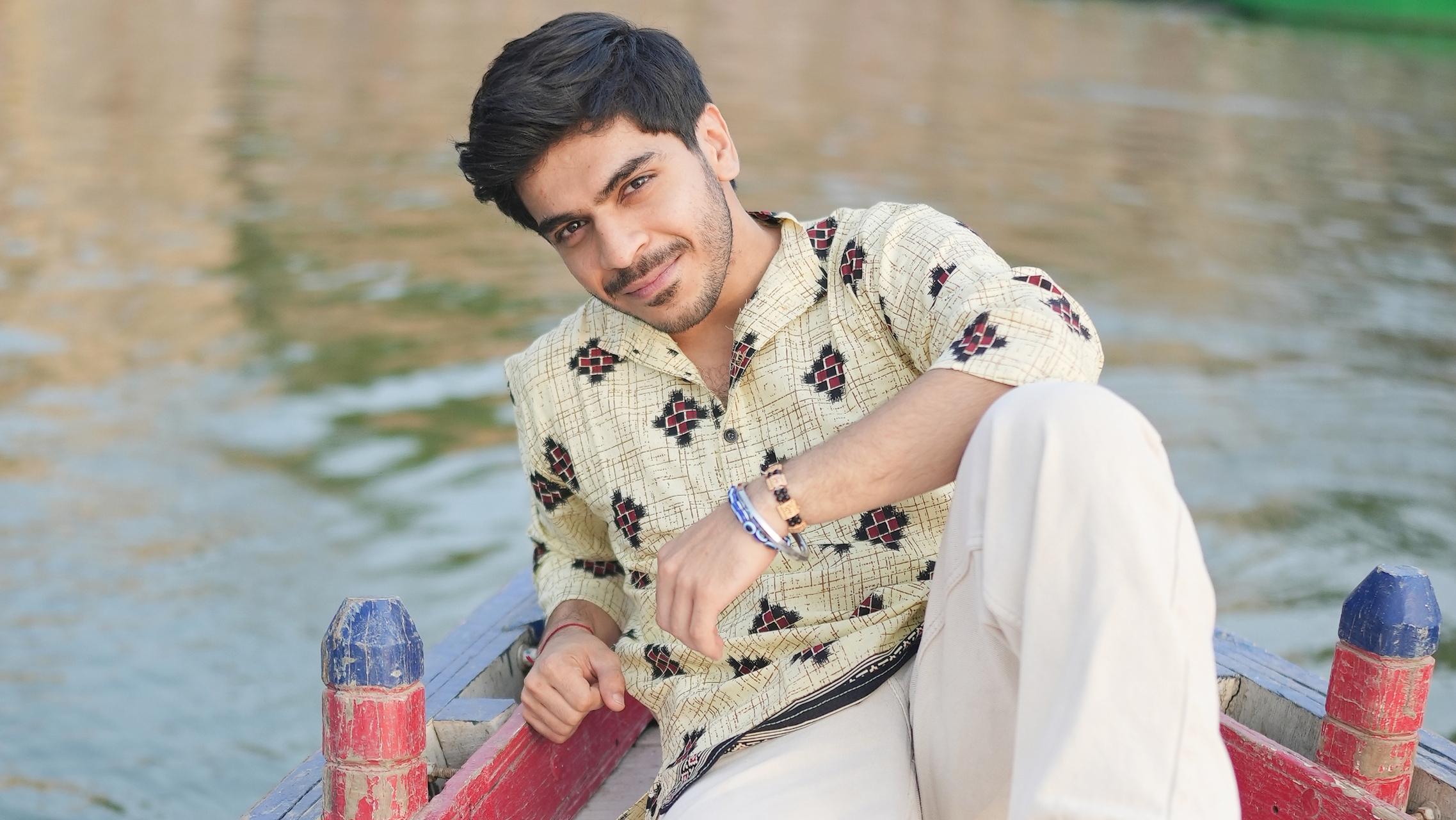 actor Jay Thakkar large photo