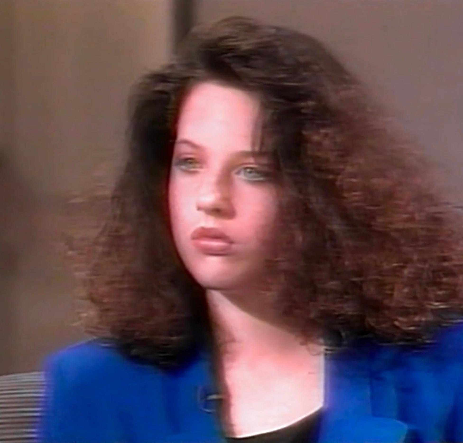 actor Amber Heath large photo