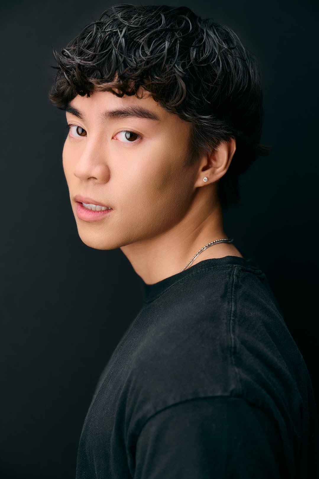 actor Steven Huy large photo