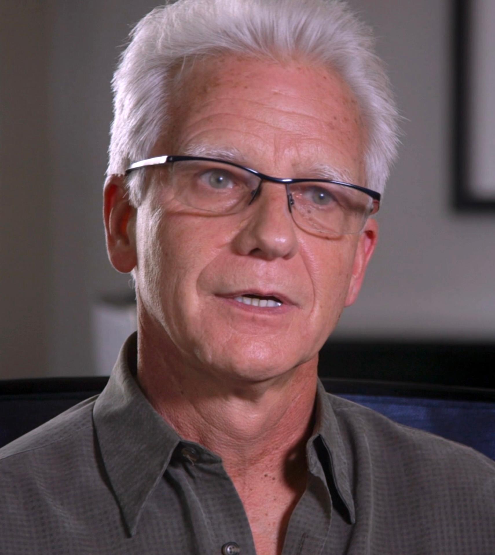 actor Rob Griffin large photo