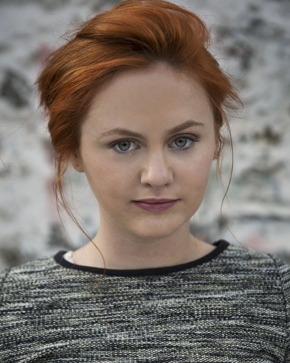 actor Kate Gilmore large photo