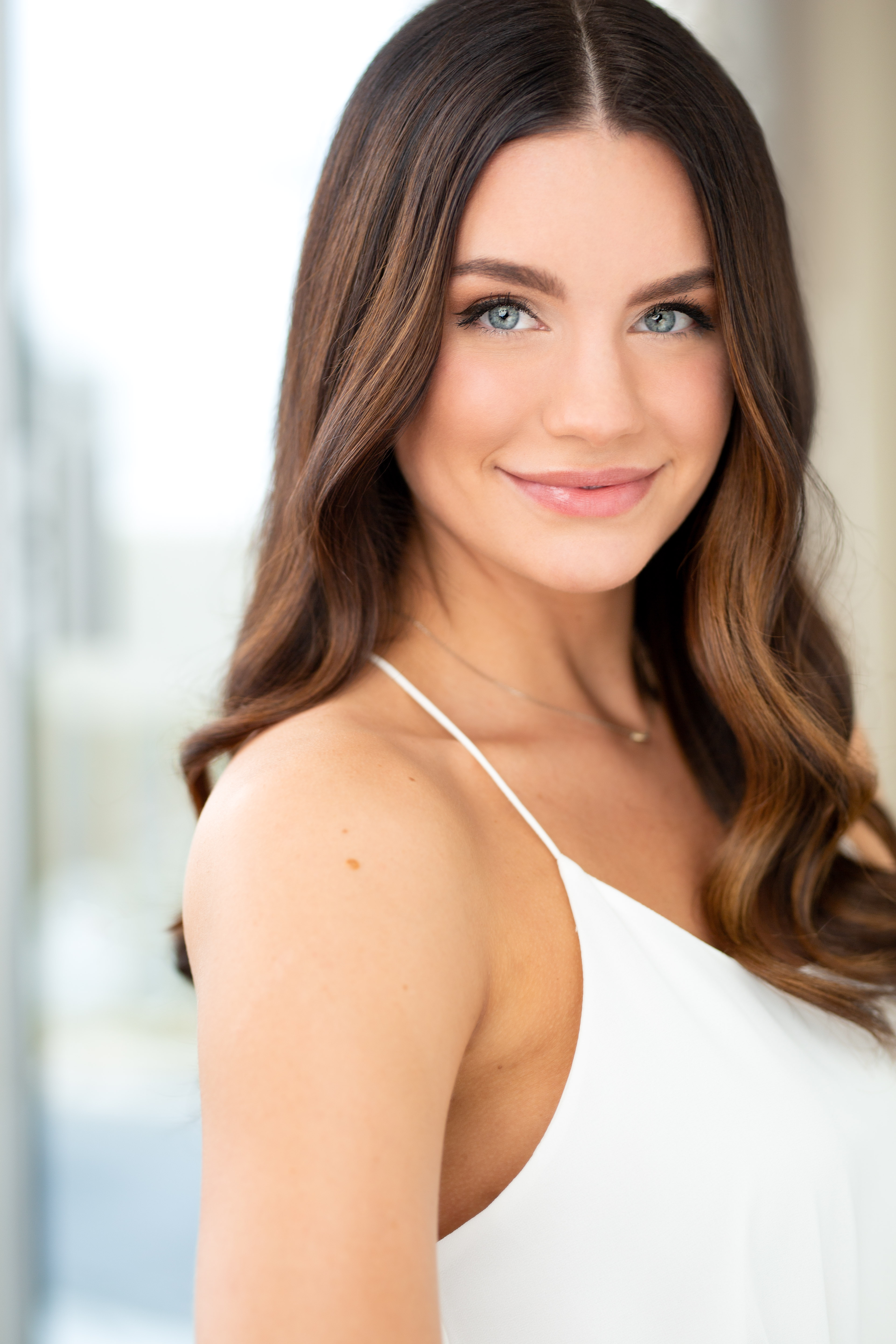 actor Danielle Brokopp large photo