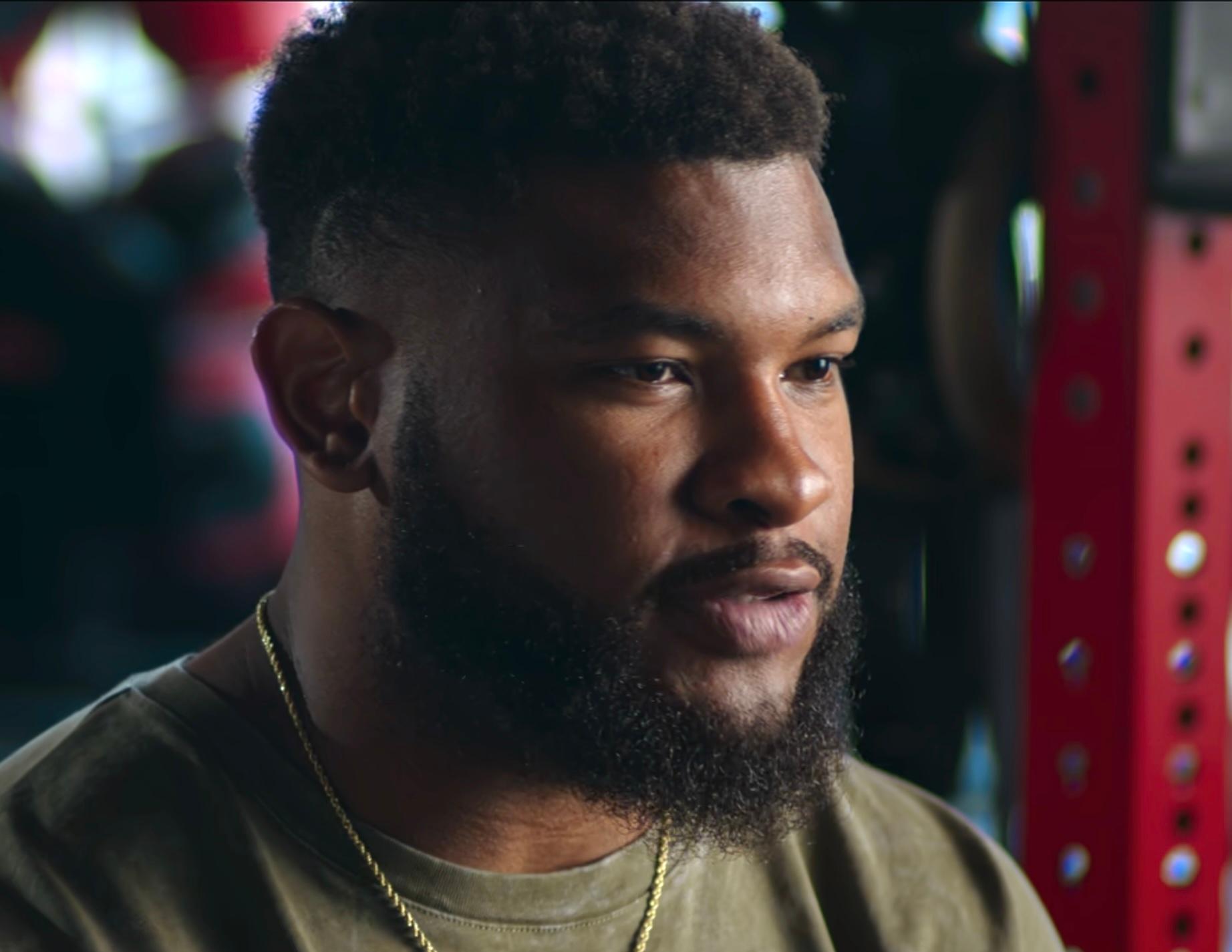 actor Mike Barrett large photo