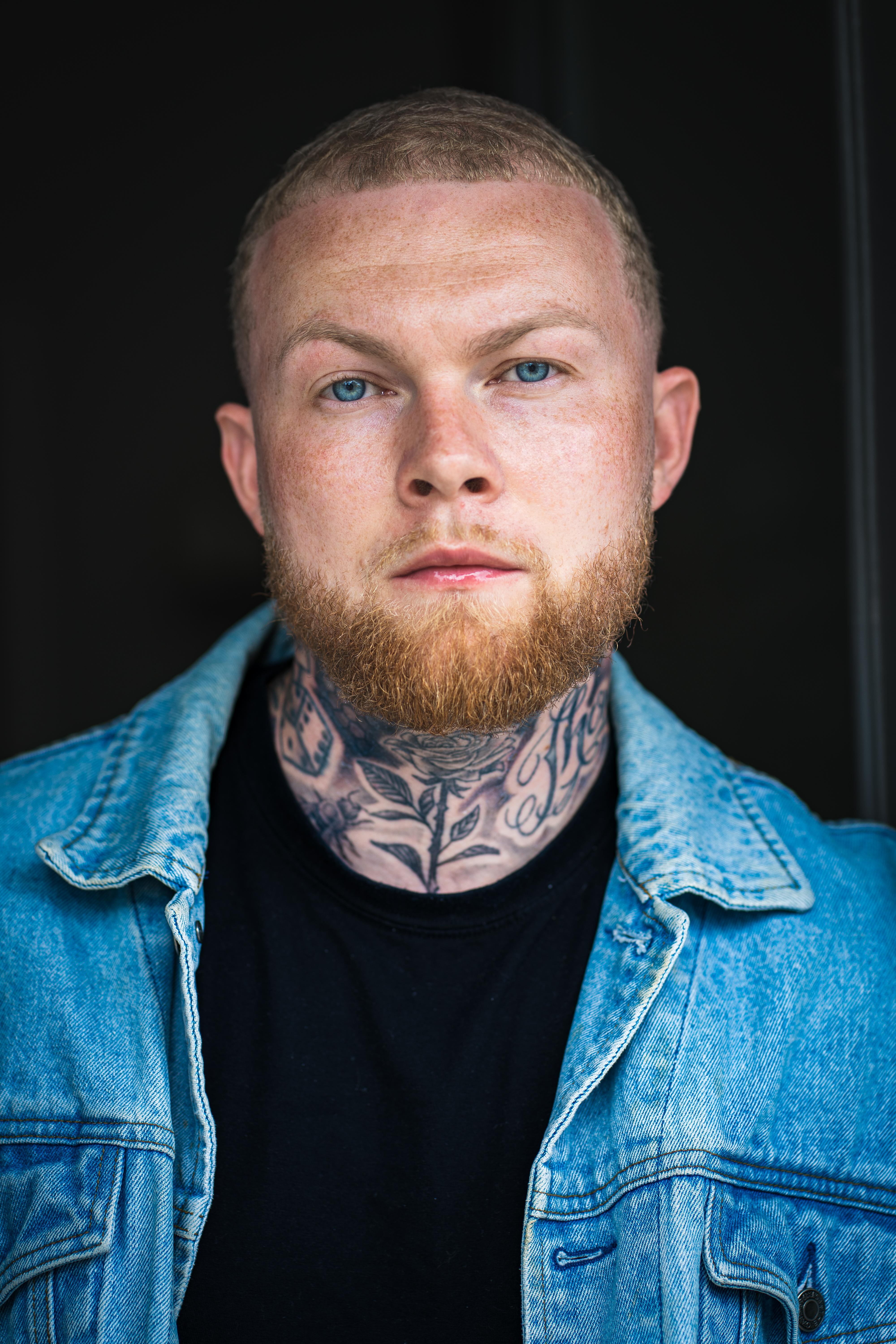 actor James Lee Thomas large photo