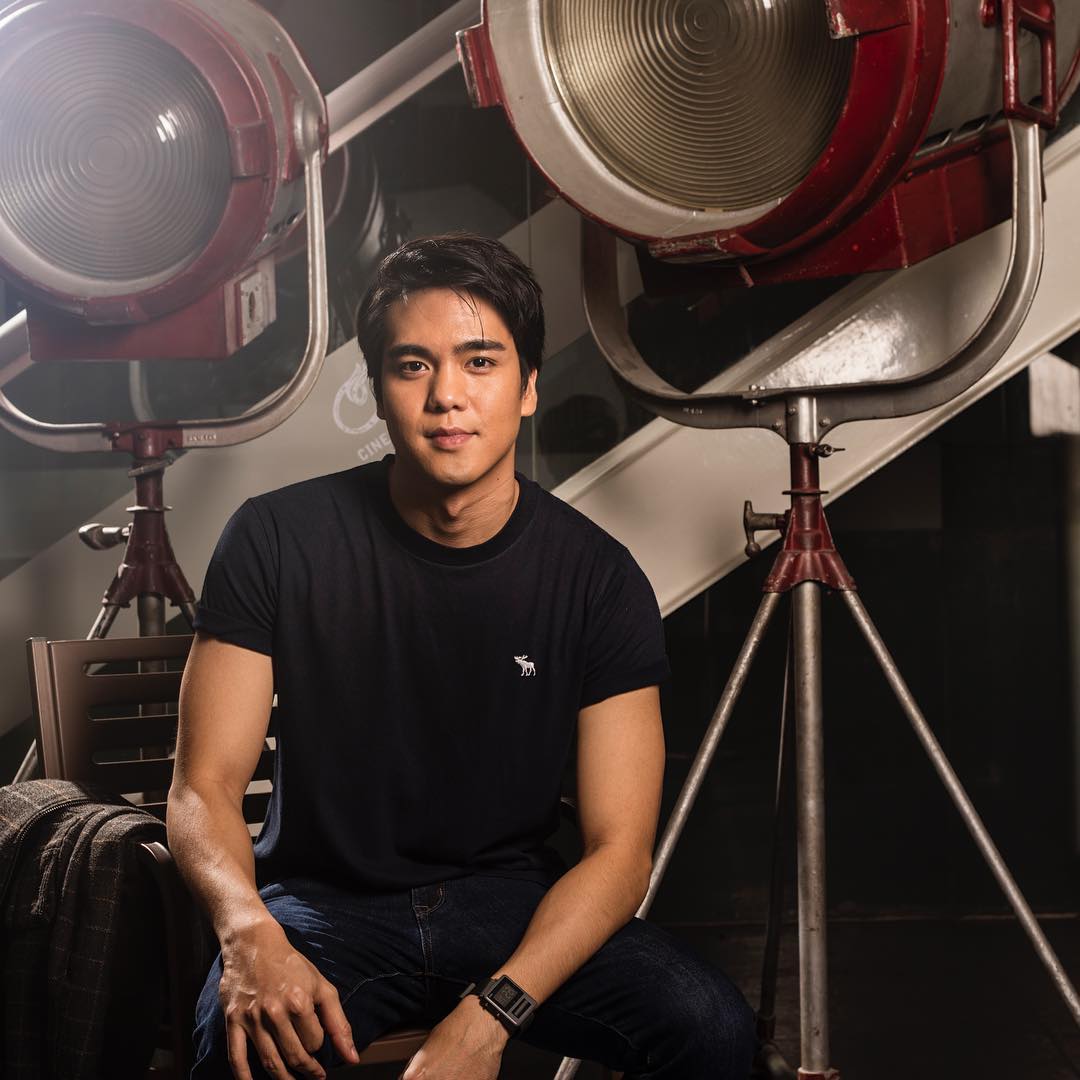 actor Gino M. Santos large photo