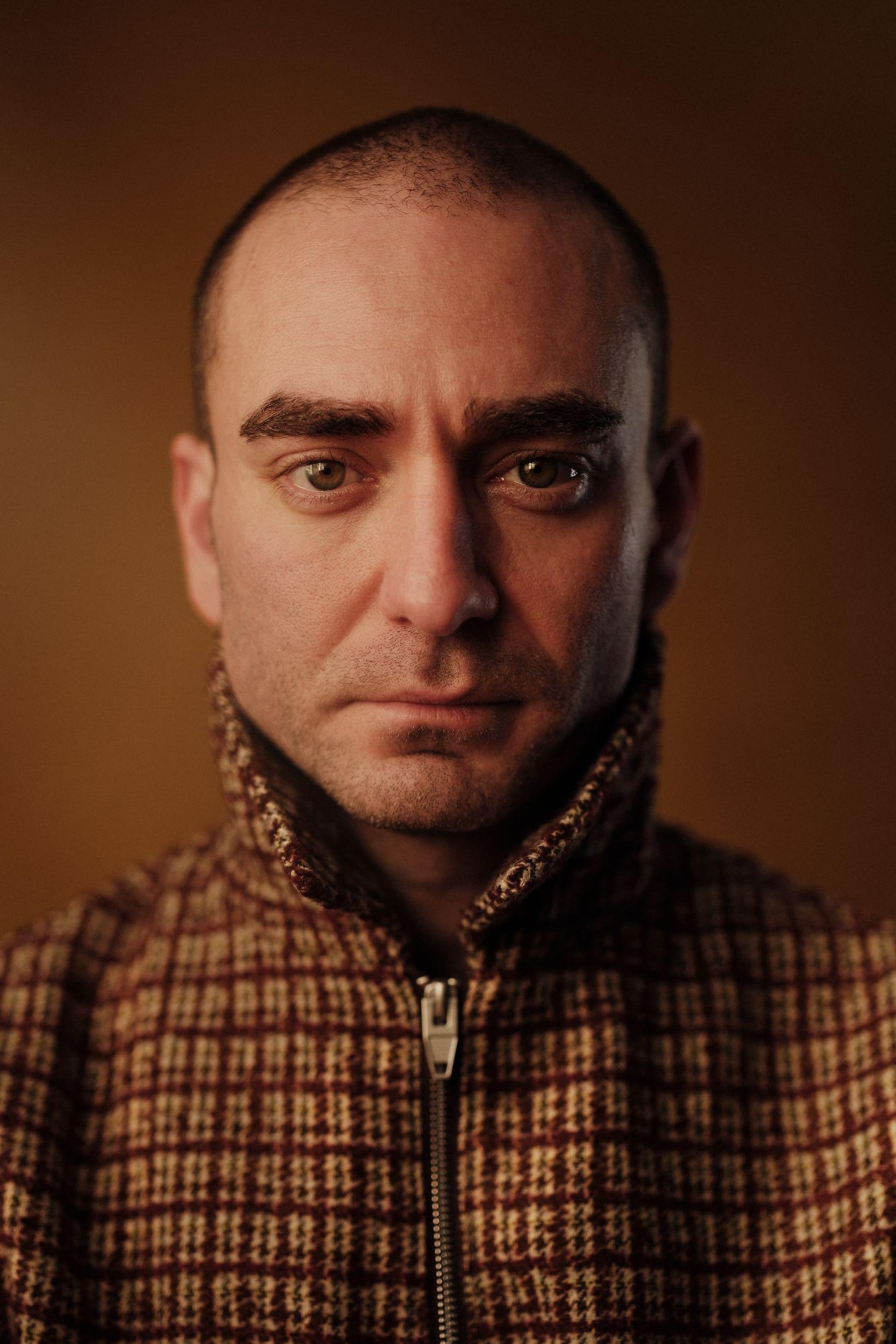 actor Atilla Akinci large photo