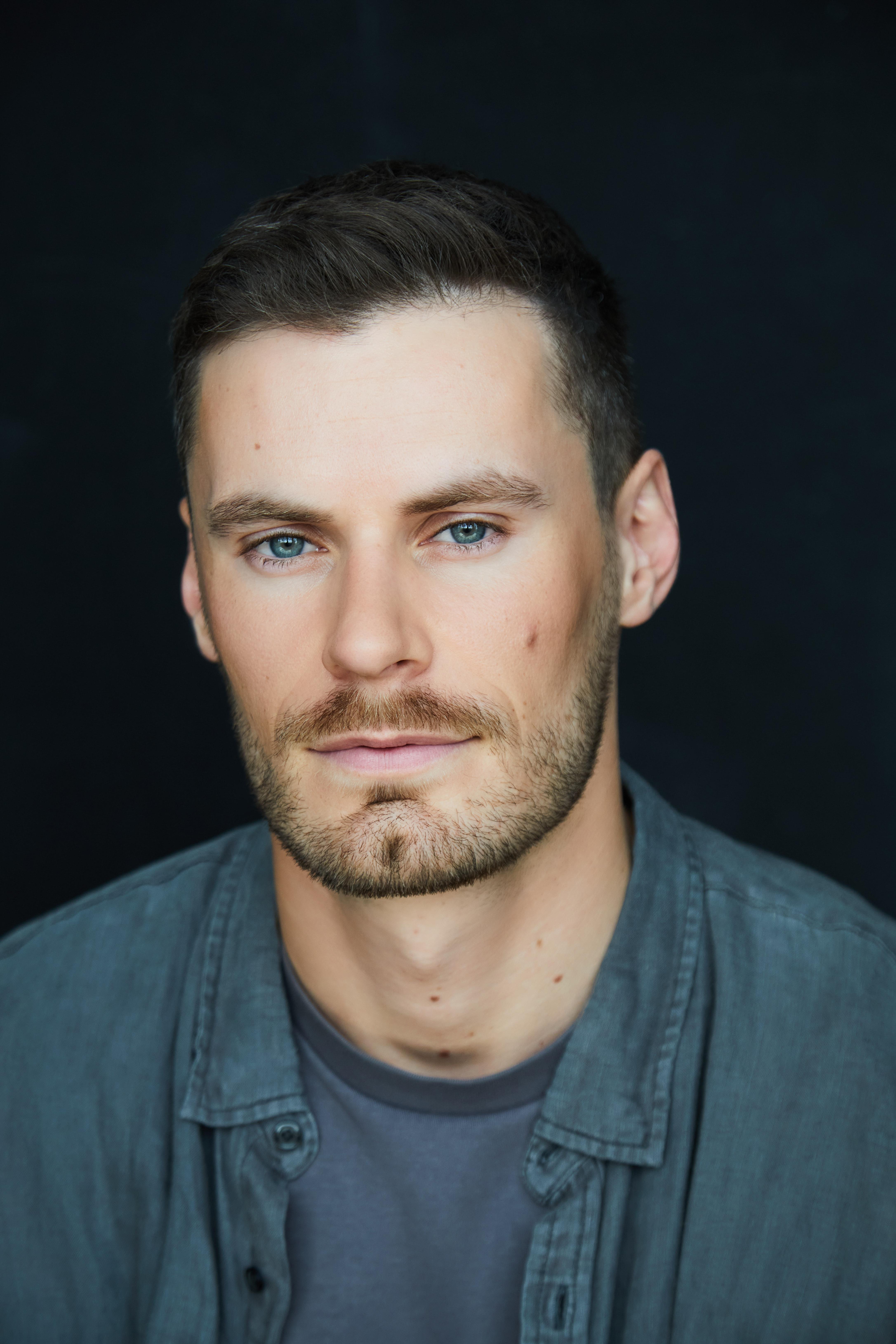 actor Stephen Madsen large photo