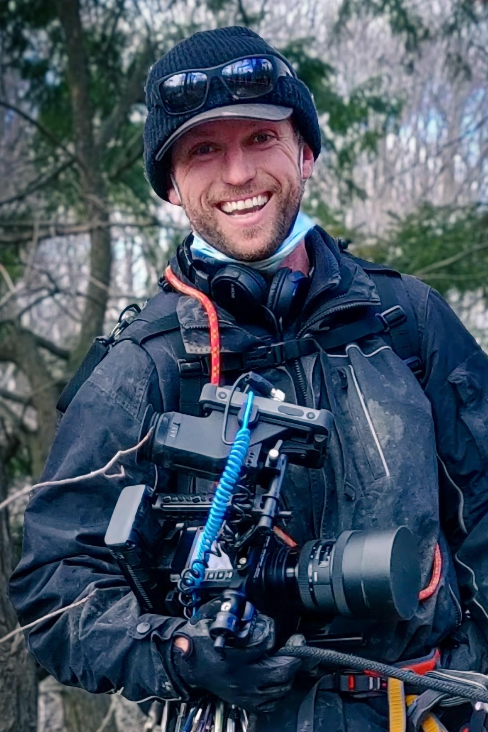 actor Derek Barnes large photo