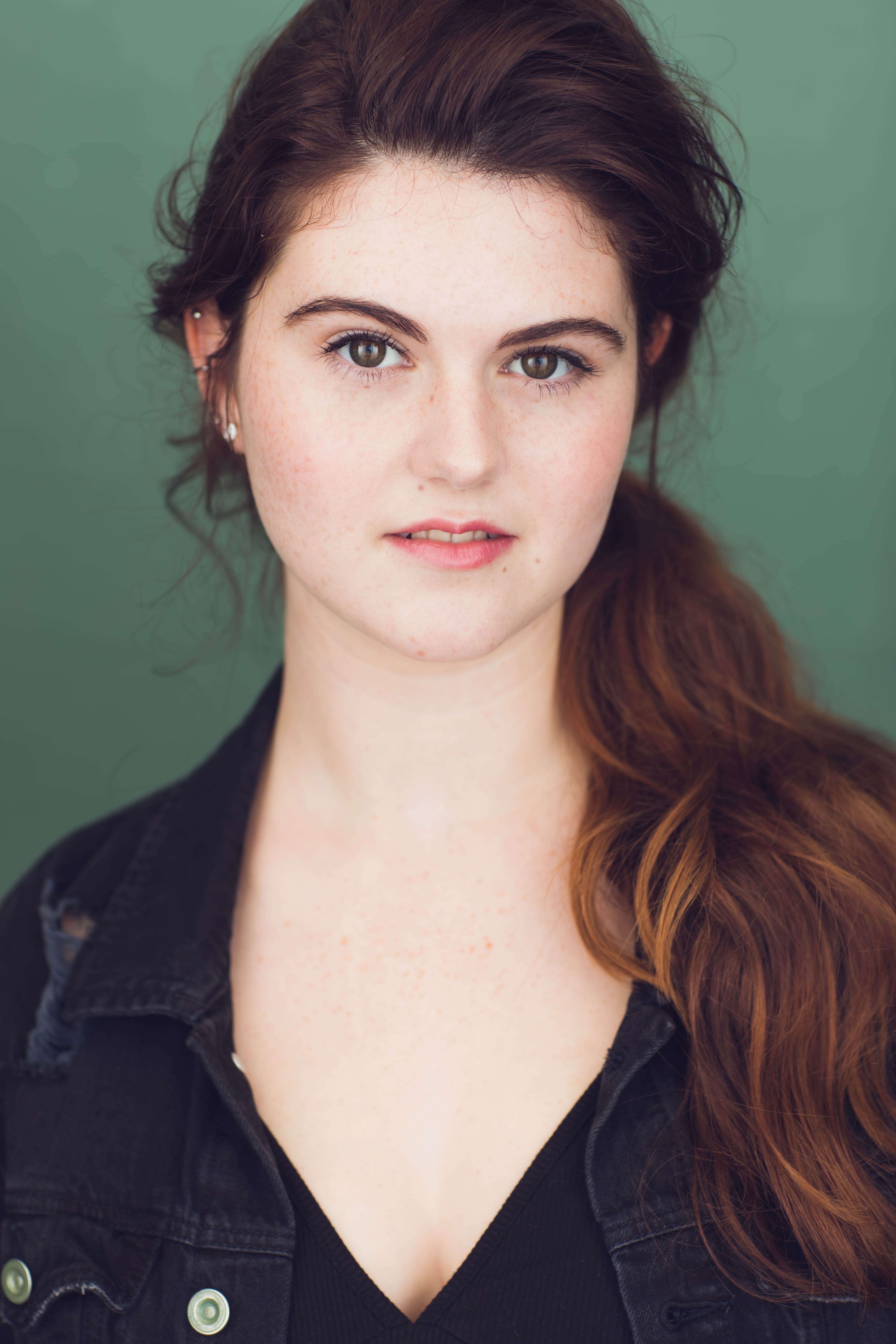 actor Lena Janes large photo