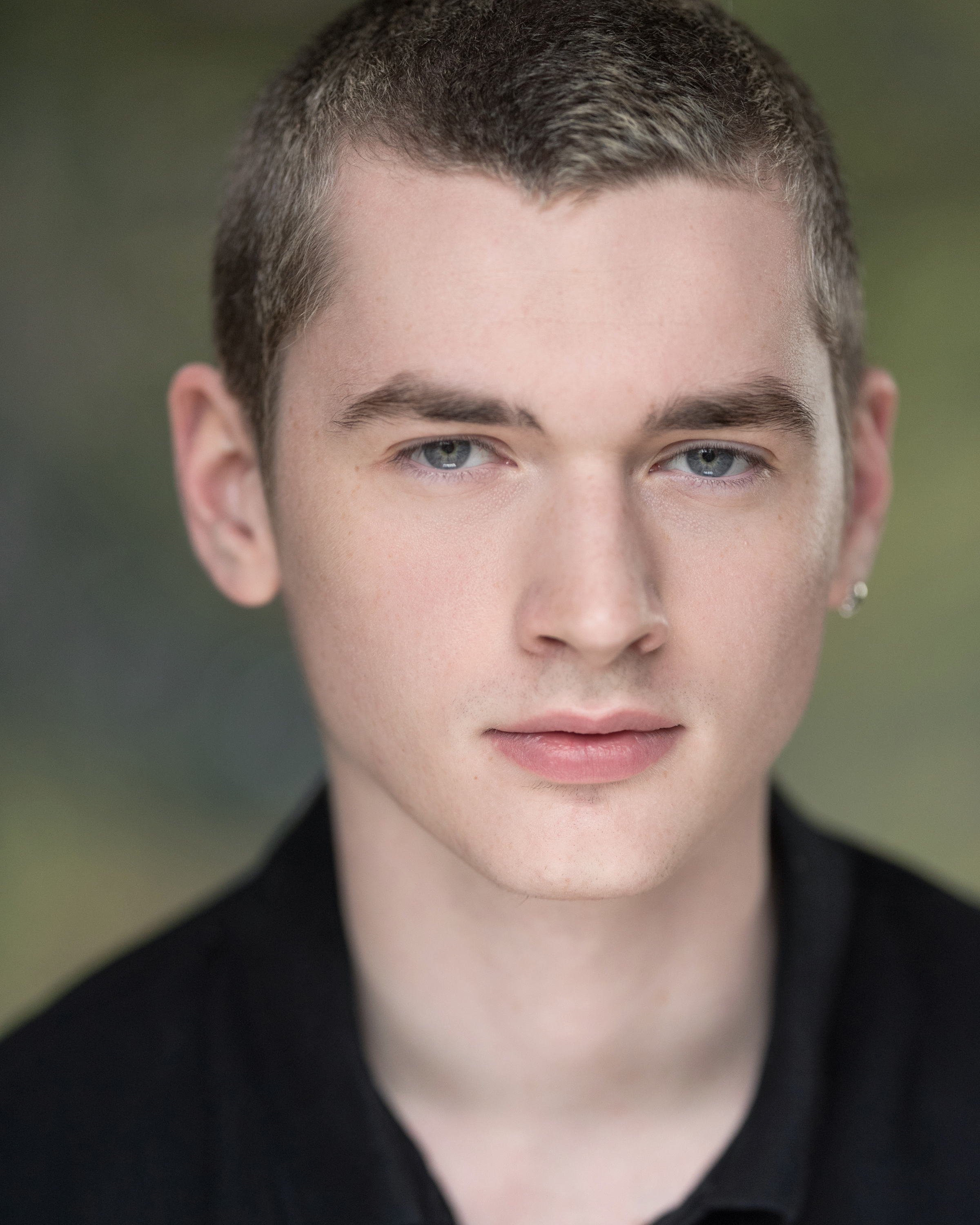 actor Alistair Hendry large photo