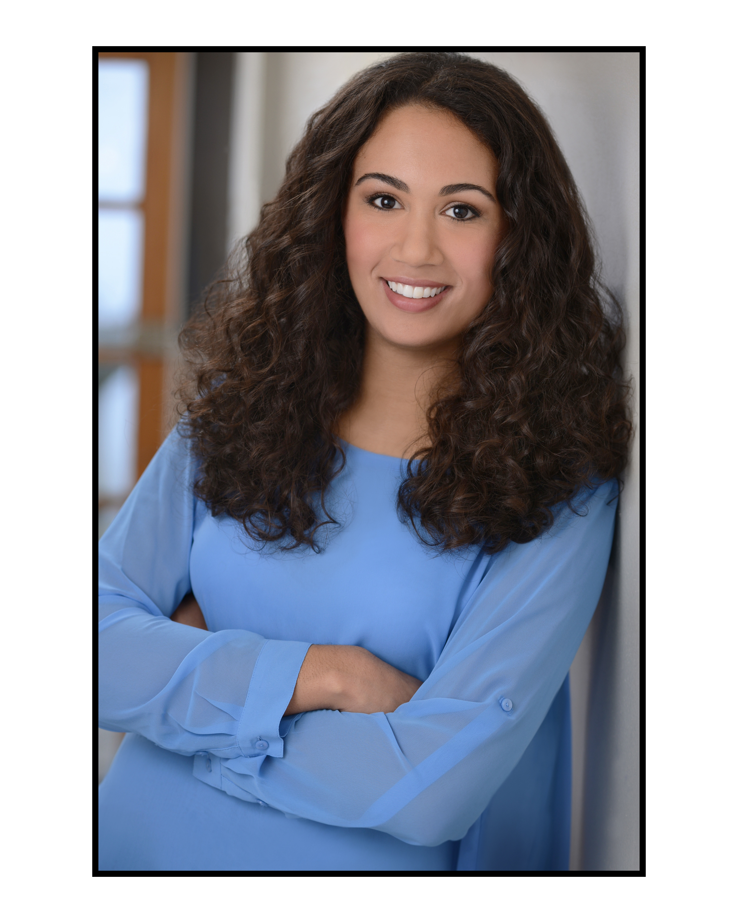 actor Cassie West large photo