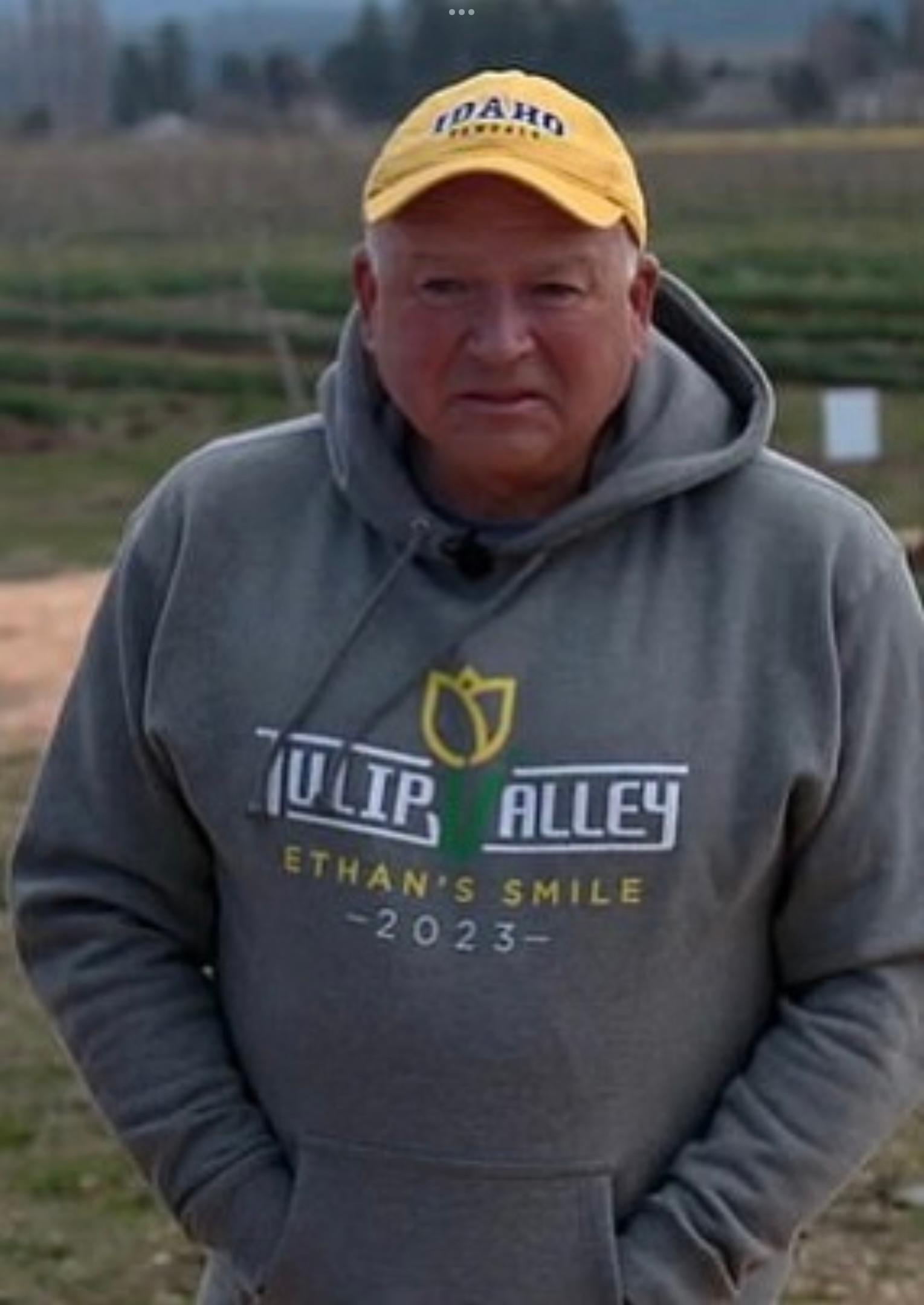 actor Jim Chapin large photo