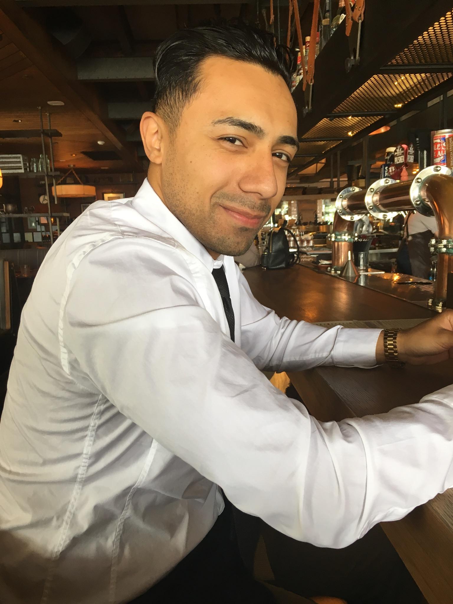 actor Oscar Maldonado large photo