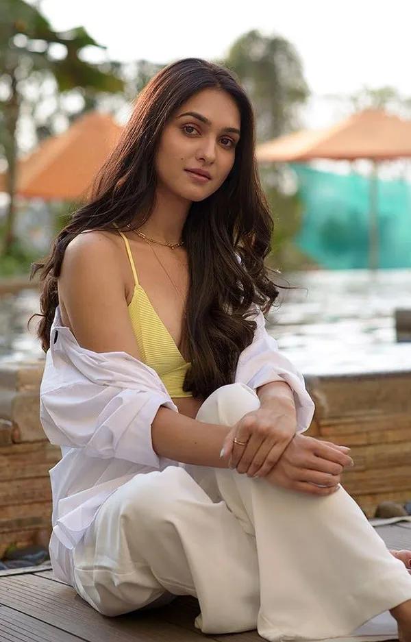 Kritika Singh Yadav