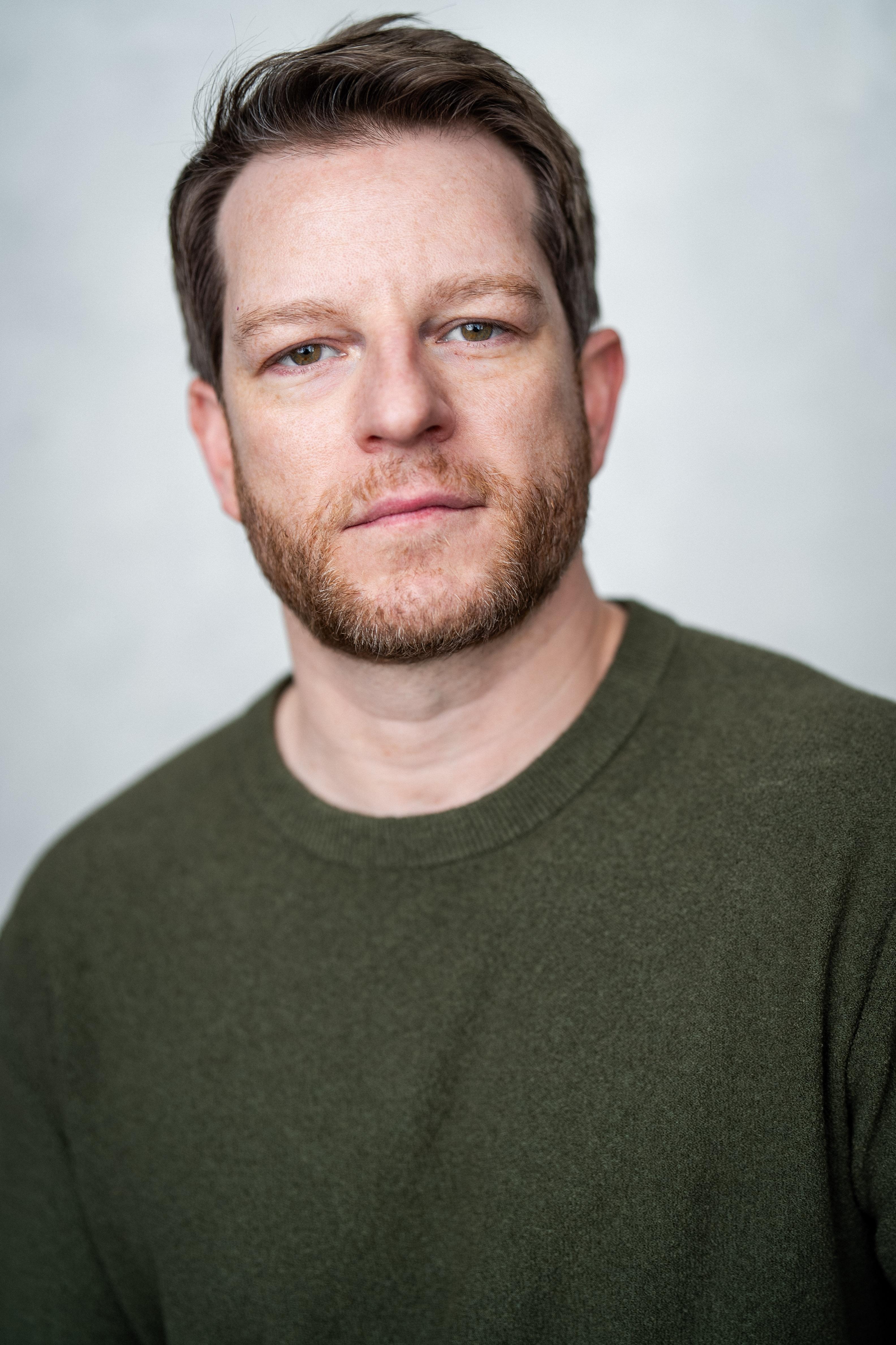 actor Mark Dancewicz large photo