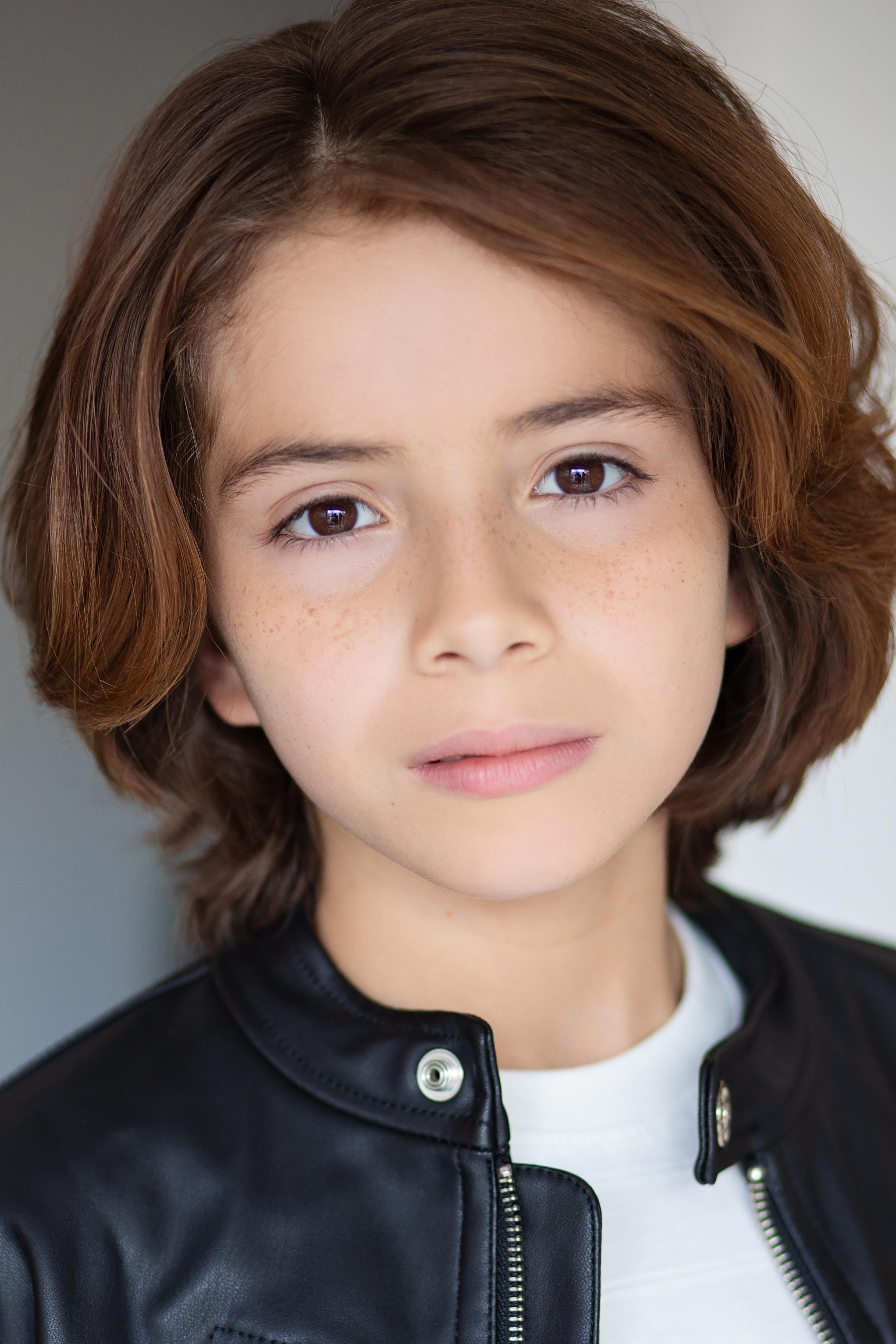 actor Kamilo Alonzo large photo