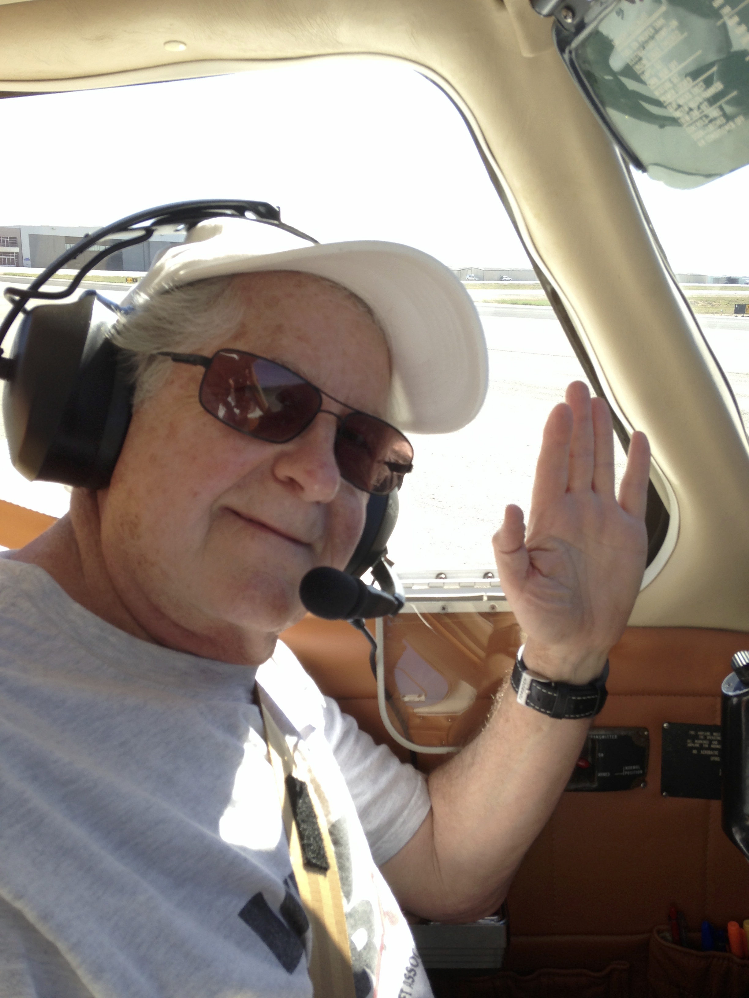 actor Mario Iscovich large photo