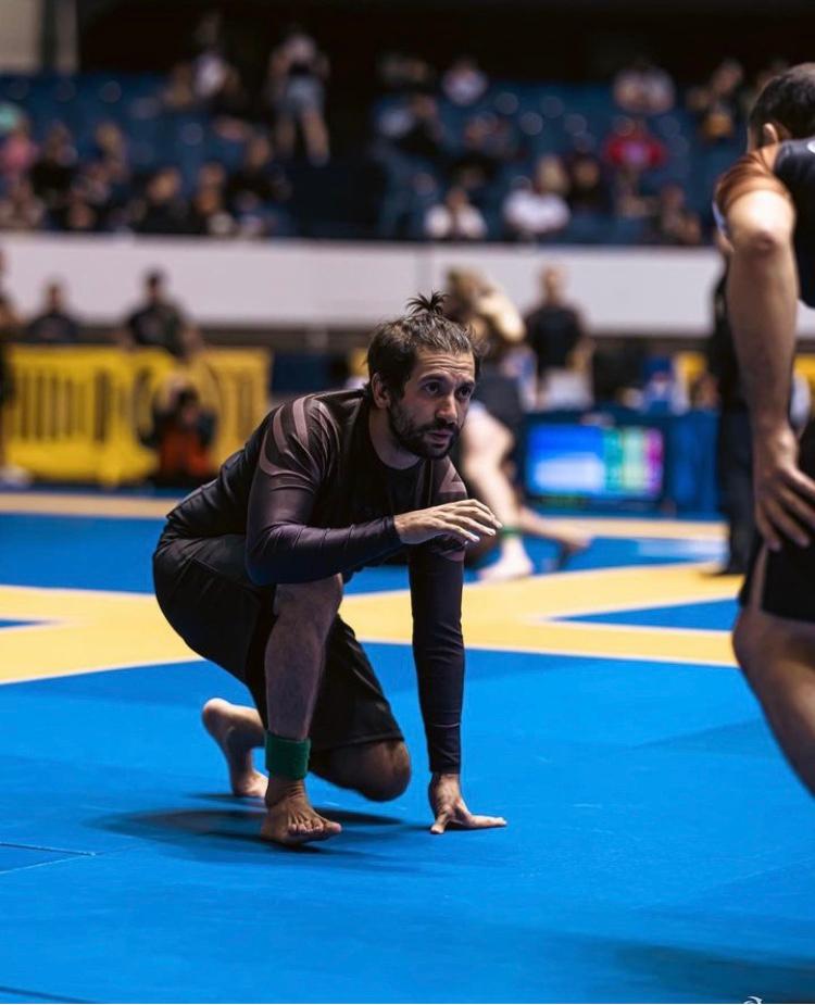 actor Alberto Montes large photo