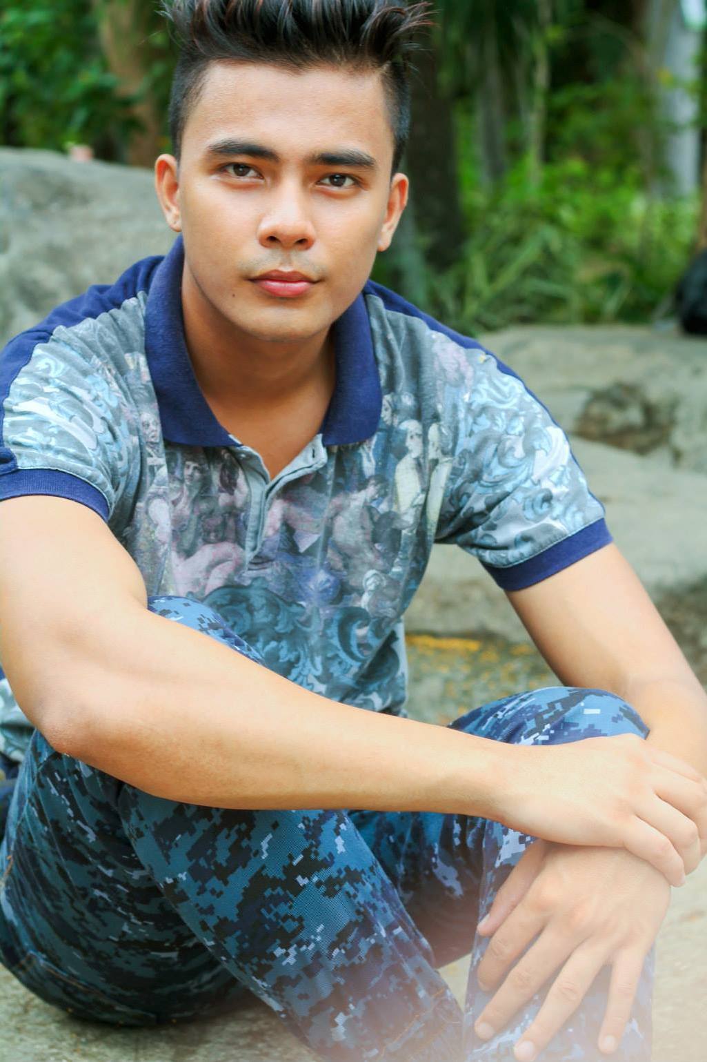 actor Neo Flores large photo